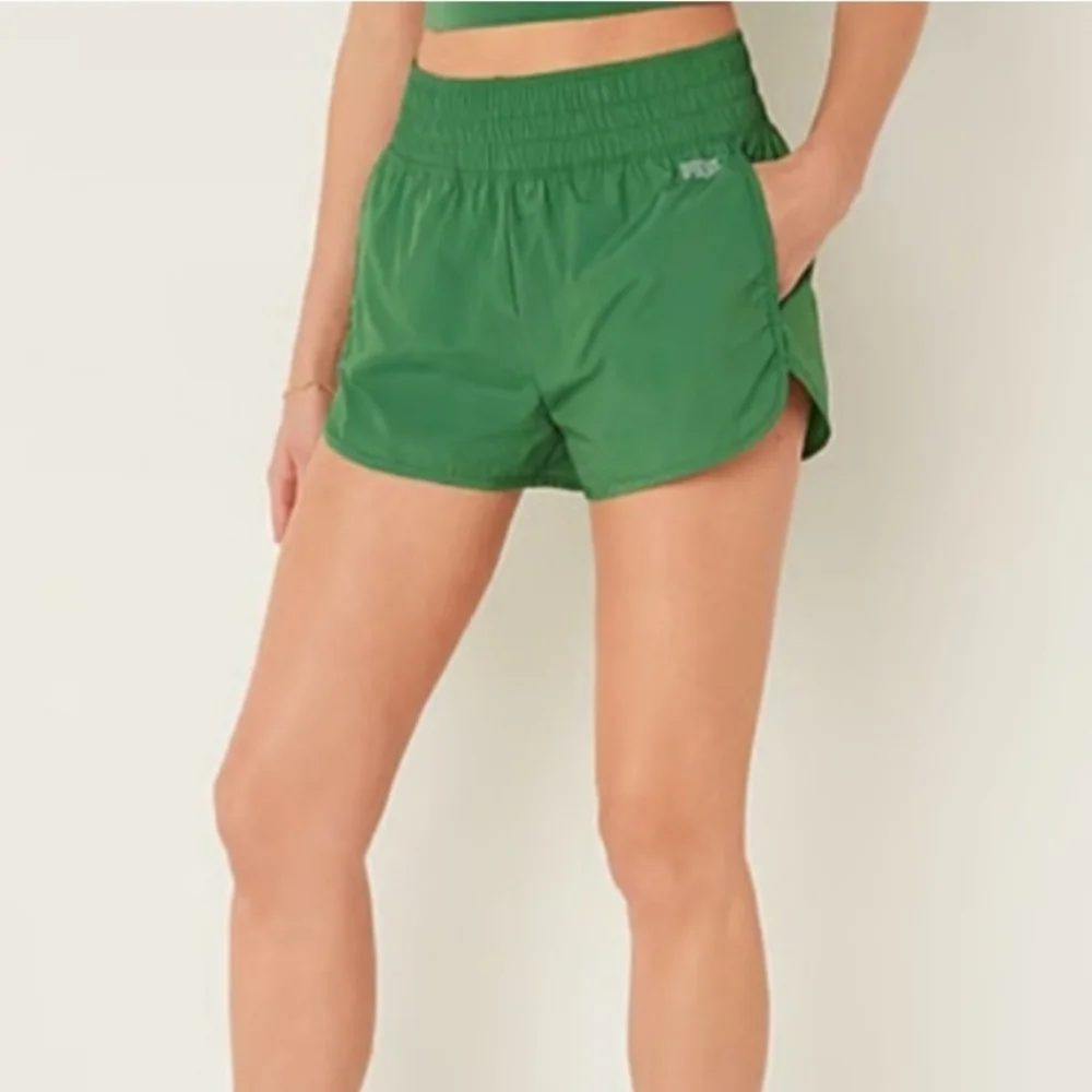 Victoria's Secret PINK Running Shorts Green Size Large High Waisted Lightweight